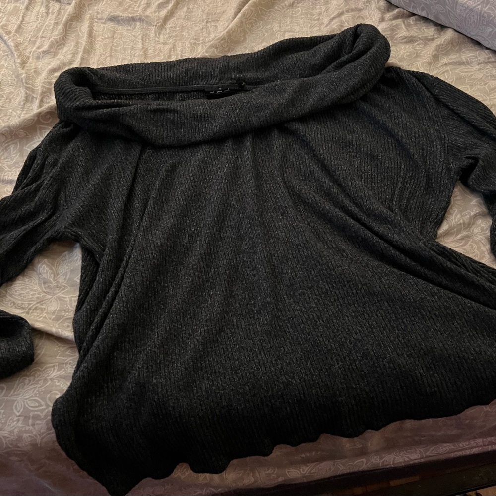 URBAN OUTFITTERS DARK GREY OFF SHOULDER SWEATER